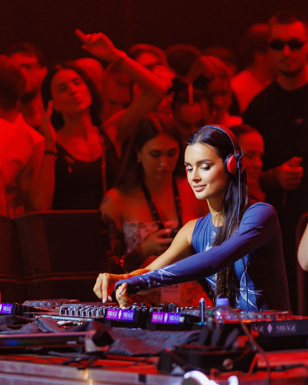 KOROLOVA at the decks in front of the Crystal Tectonics world